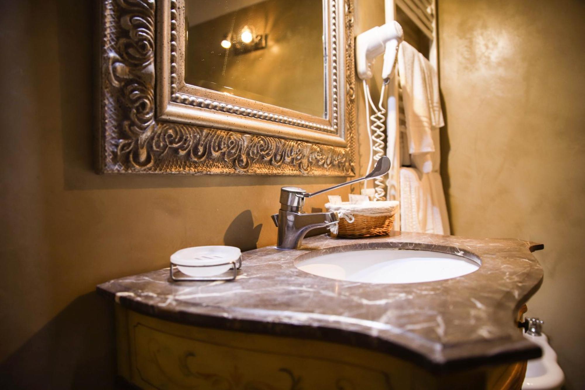 Country House Poggio Aione Hostal Catabbio Exterior foto