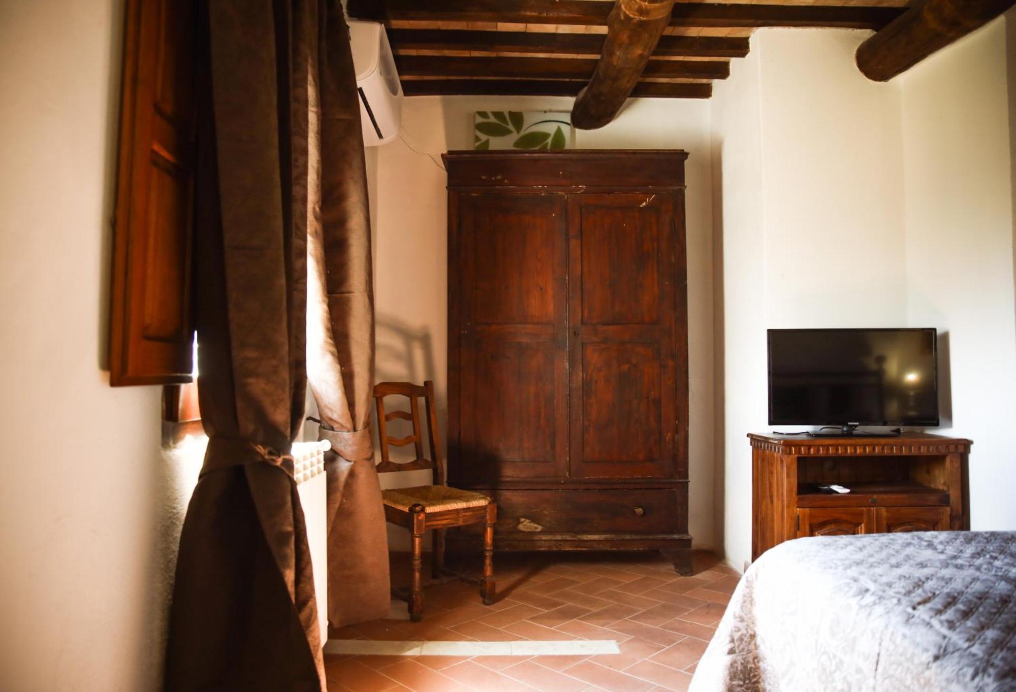 Country House Poggio Aione Hostal Catabbio Exterior foto